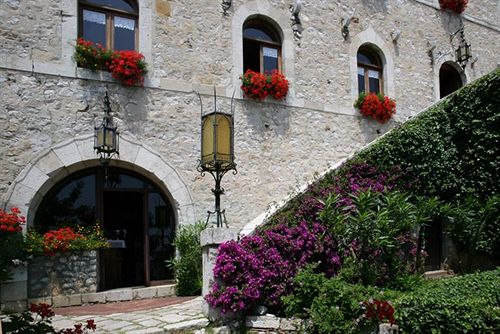 فندق Castello Miramare