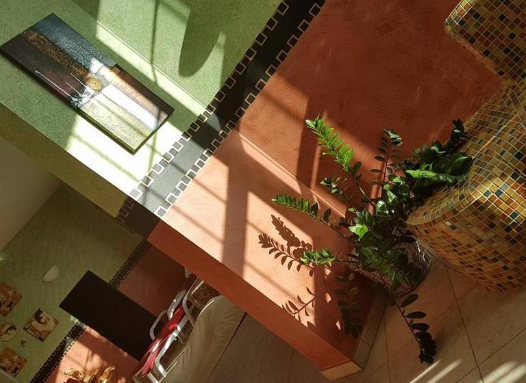 هتل Cateski Dvorec