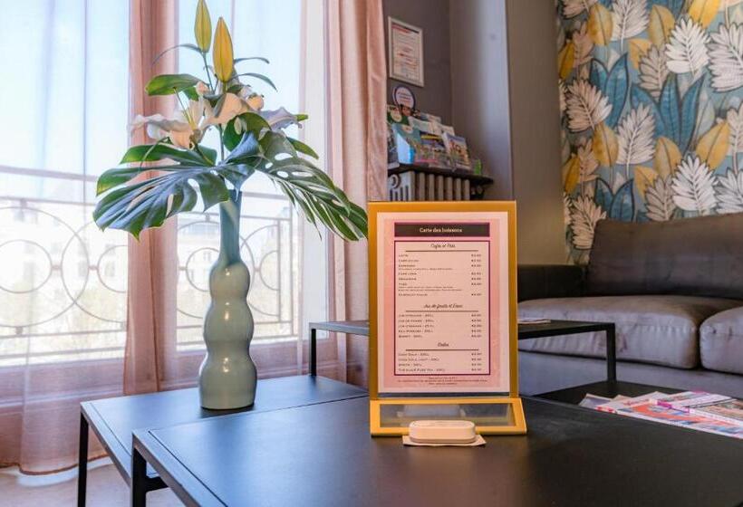 בית מלון כפרי Central