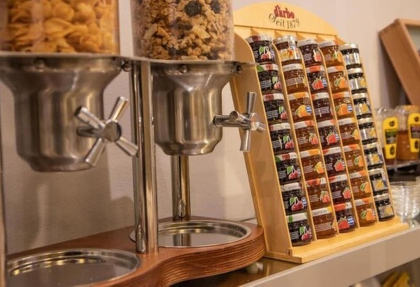 فندق Centrale Best Western Signature Collection