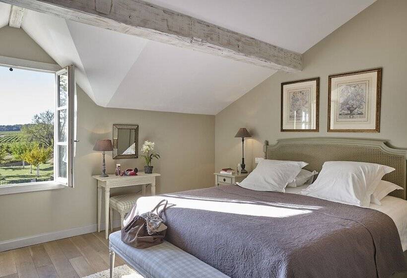 فندق Château Les Carrasses