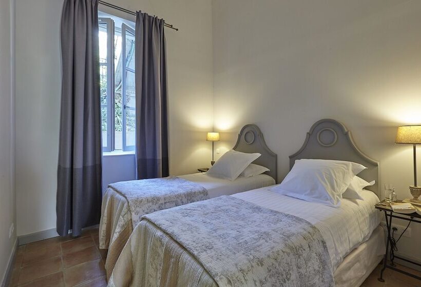 فندق Château Les Carrasses