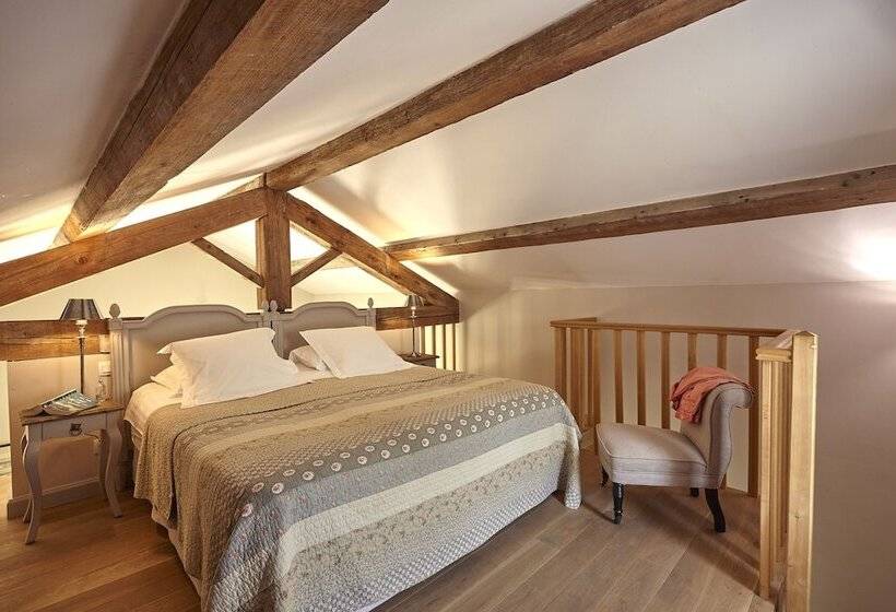 فندق Château Les Carrasses