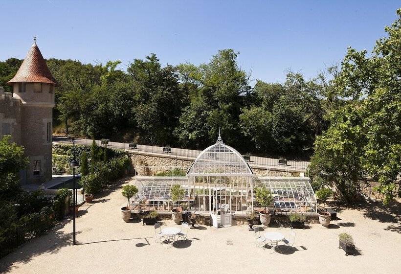 فندق Château Les Carrasses