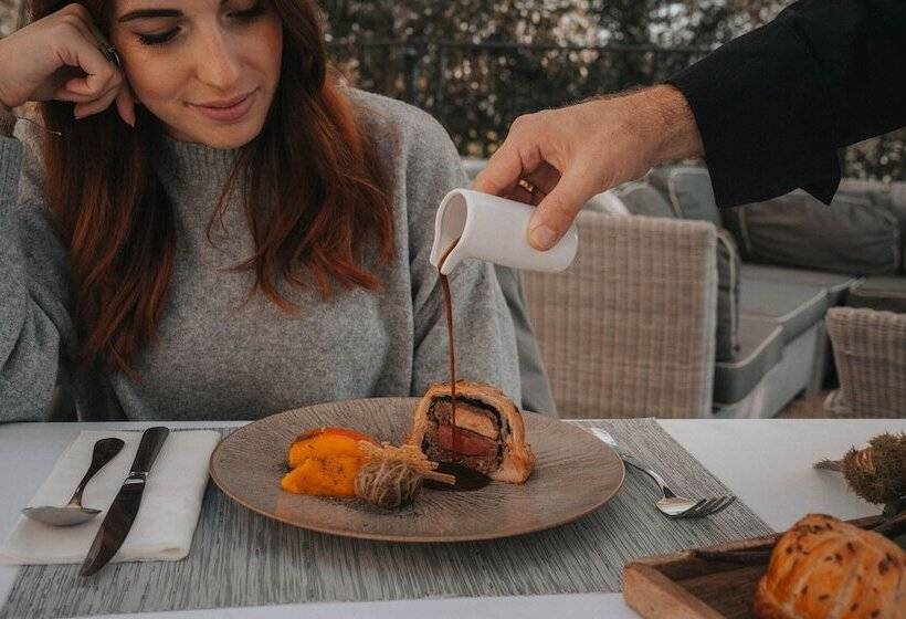 فندق Château Les Carrasses