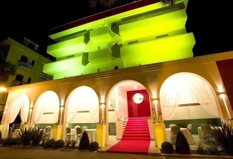 Отель Coelho Beach