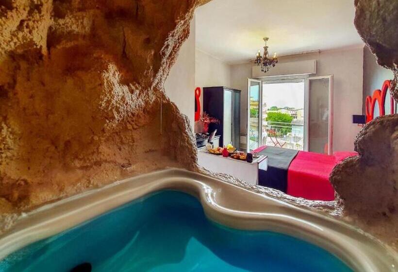 Отель Coelho Beach