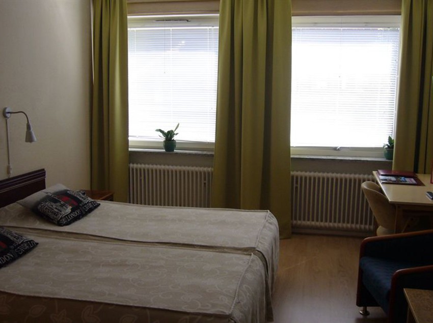 בית מלון כפרי Continental