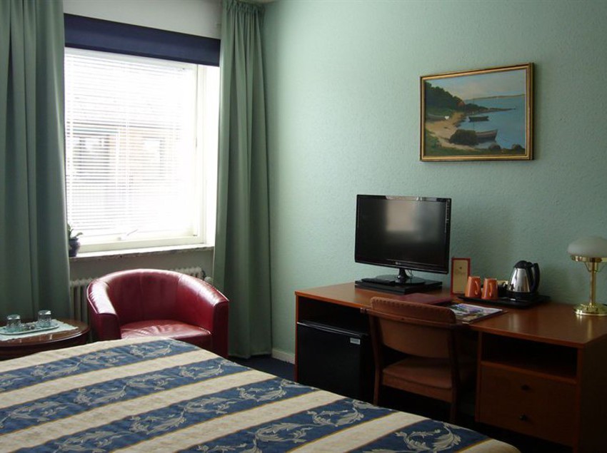 בית מלון כפרי Continental