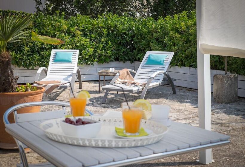 Отель Corte Dei Francesi