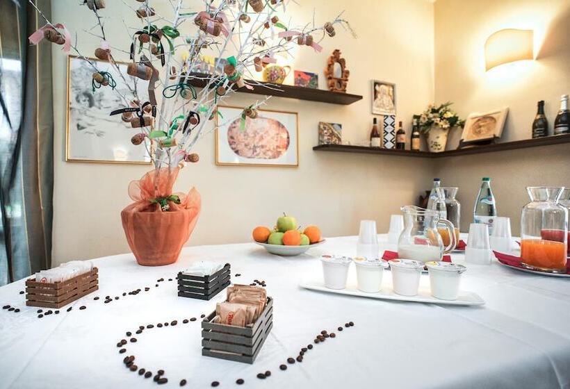 酒店 La Padronale Del Rivo