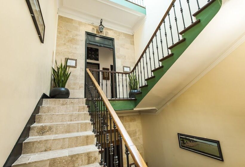 호텔 De Charme Le Provence