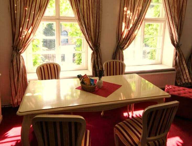 Отель Denkmal 13 Rostock Kaufmannshaus Krahnstover