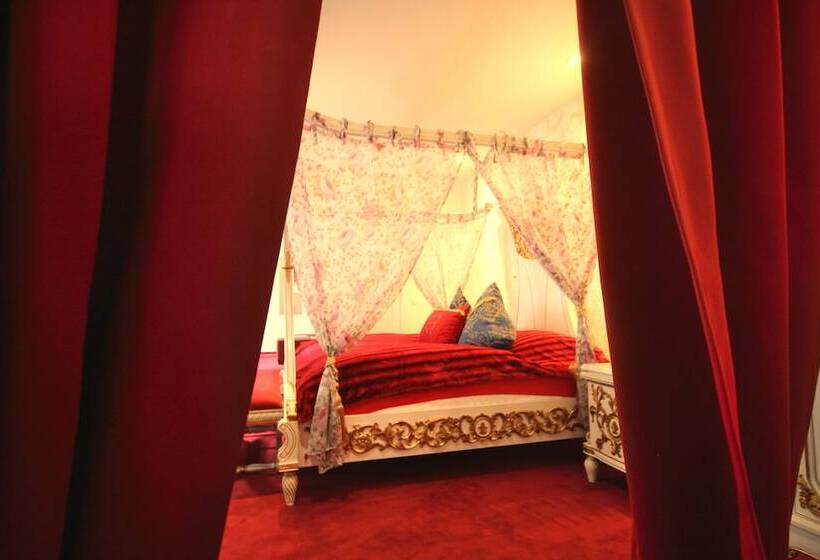 Отель Denkmal 13 Rostock Kaufmannshaus Krahnstover