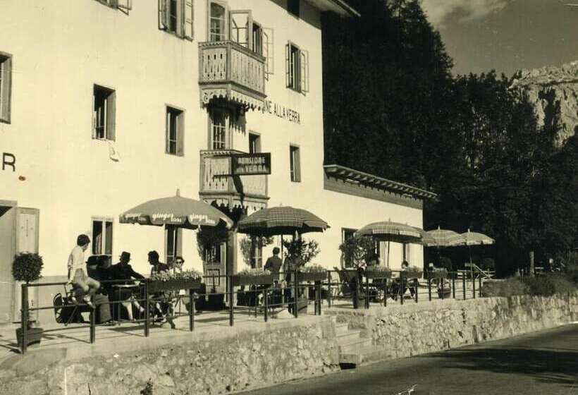 Отель Des Alpes