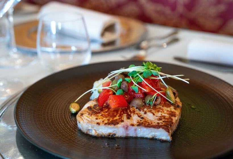 Отель Des Alpes