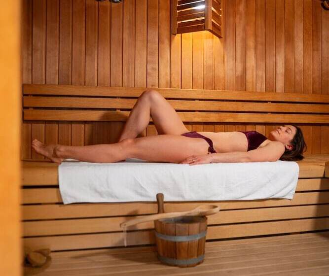 Отель Des Alpes