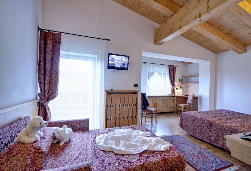 Отель Des Alpes