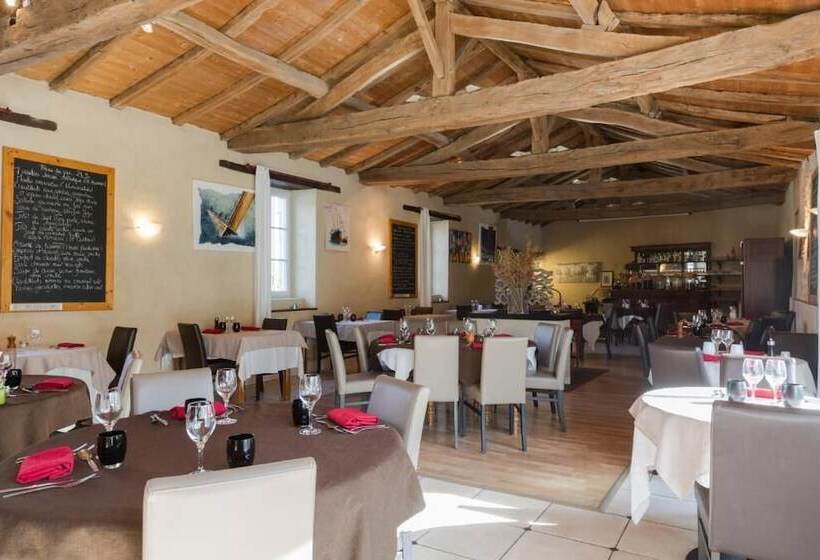 فندق Domaine Le Martinet, The Originals Relais