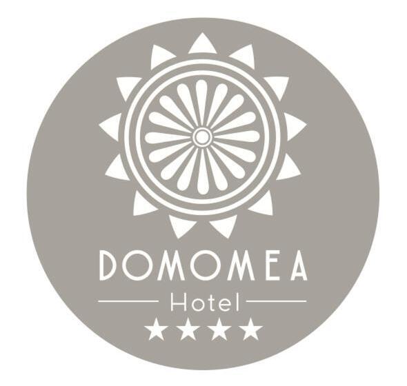 هتل Domomea