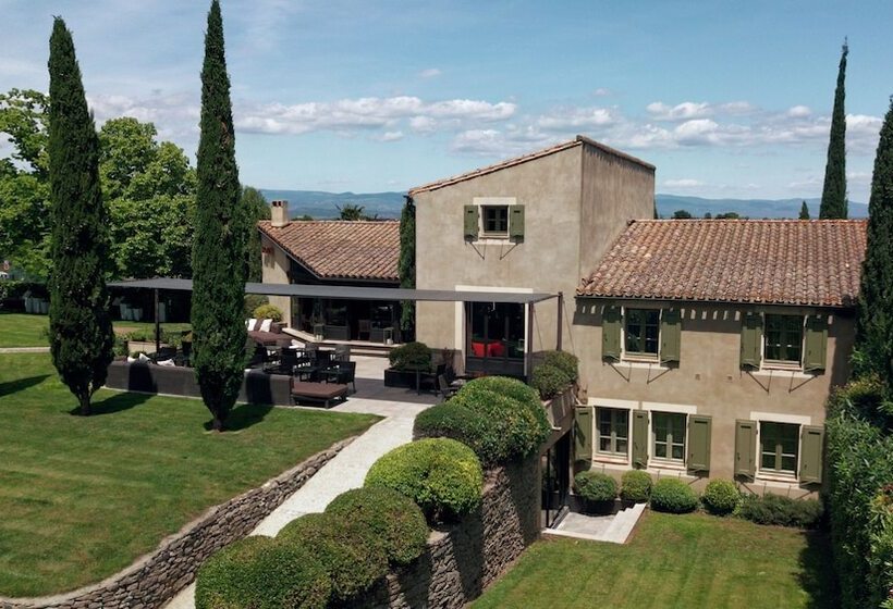 هتل Hôtel Du Château & Spa   Teritoria