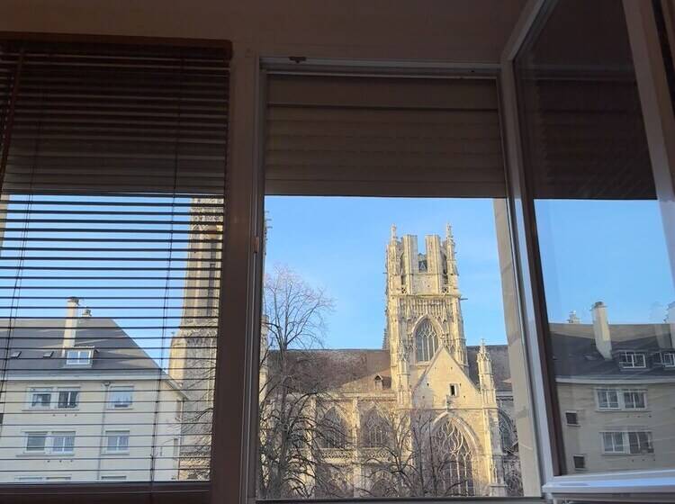 호텔 Hôtel De Caen