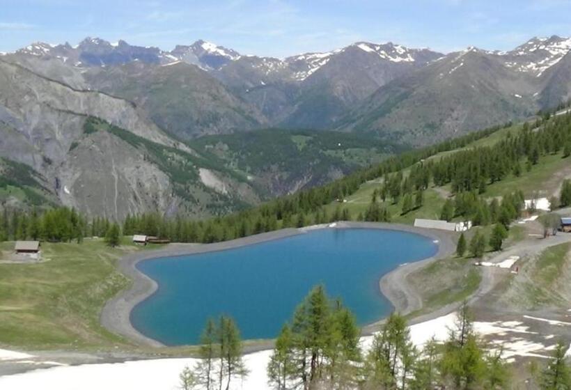 בית מלון כפרי Edelweiss