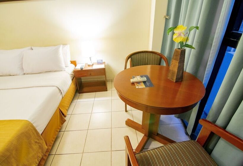 هتل El Dorado Express