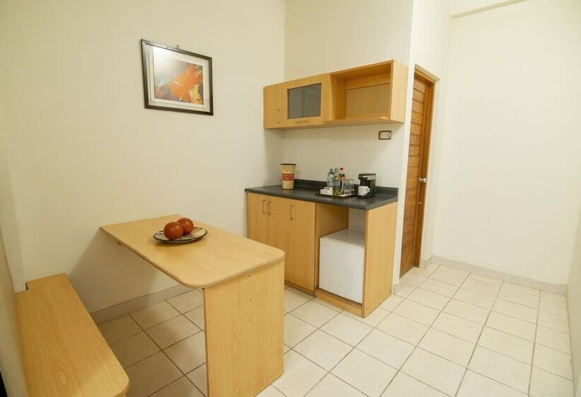 هتل El Dorado Express