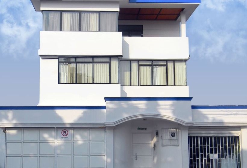 호텔 Es En Guayaquil   Suites Guayaquil Cerca Del Aeropuerto