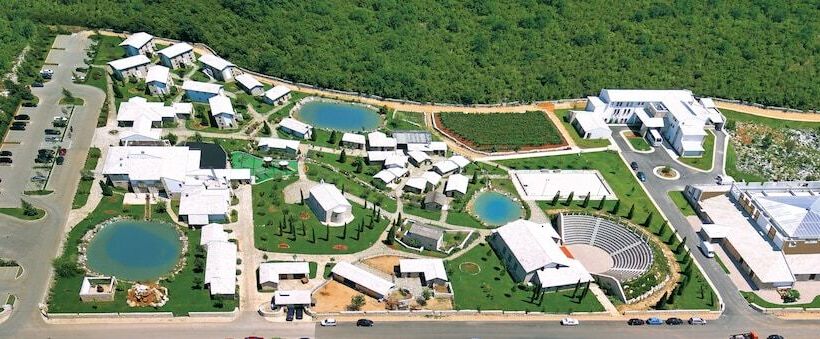 هتل Herceg Etno Selo Međugorje