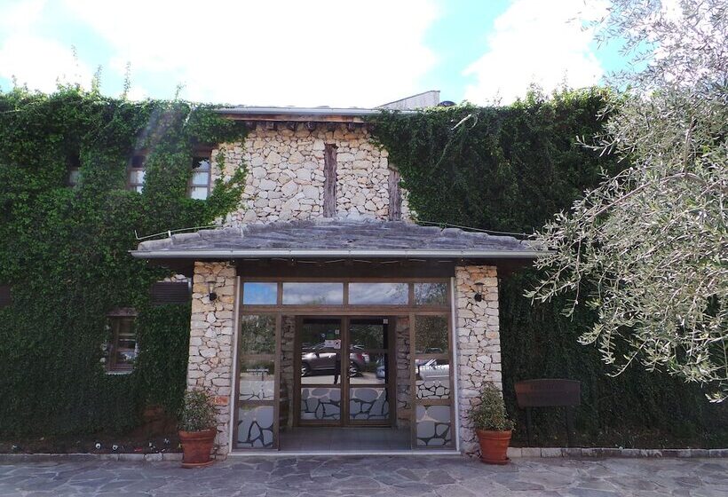 هتل Herceg Etno Selo Međugorje