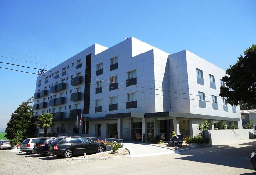 Отель Feira Pedra Bela