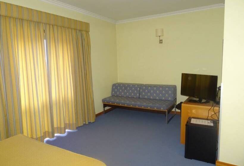 Отель Feira Pedra Bela