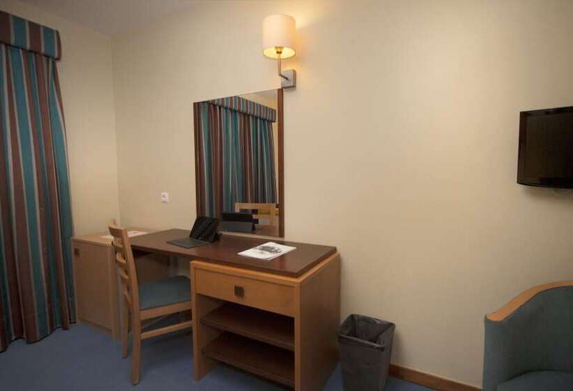 Отель Feira Pedra Bela