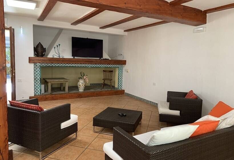 فندق Fiore Di Maggio