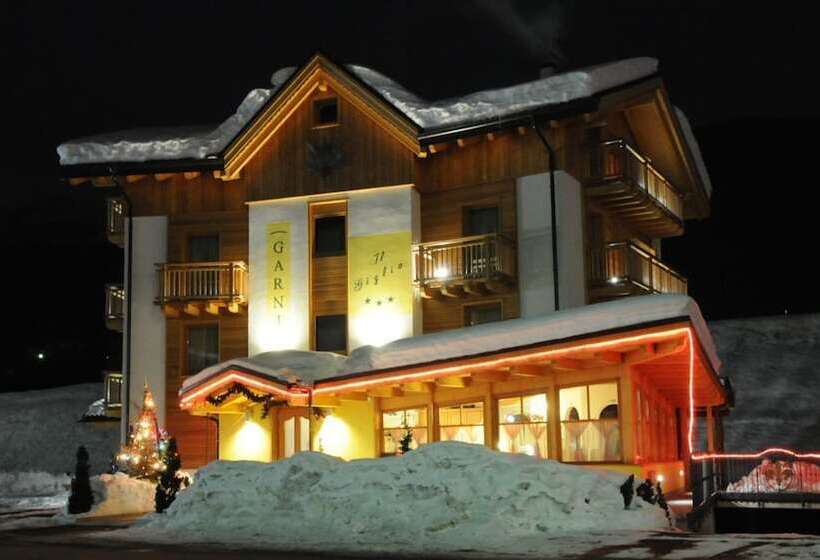 בית מלון כפרי Garnì Il Giglio