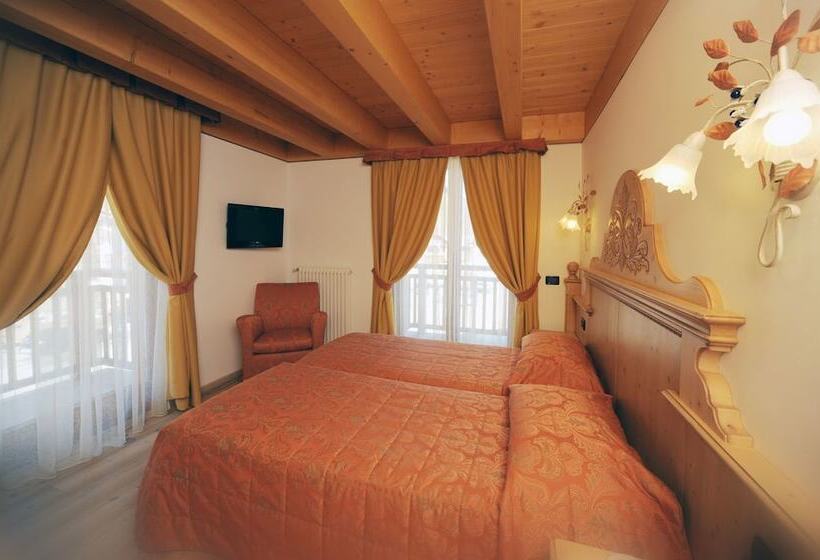 בית מלון כפרי Garnì Il Giglio