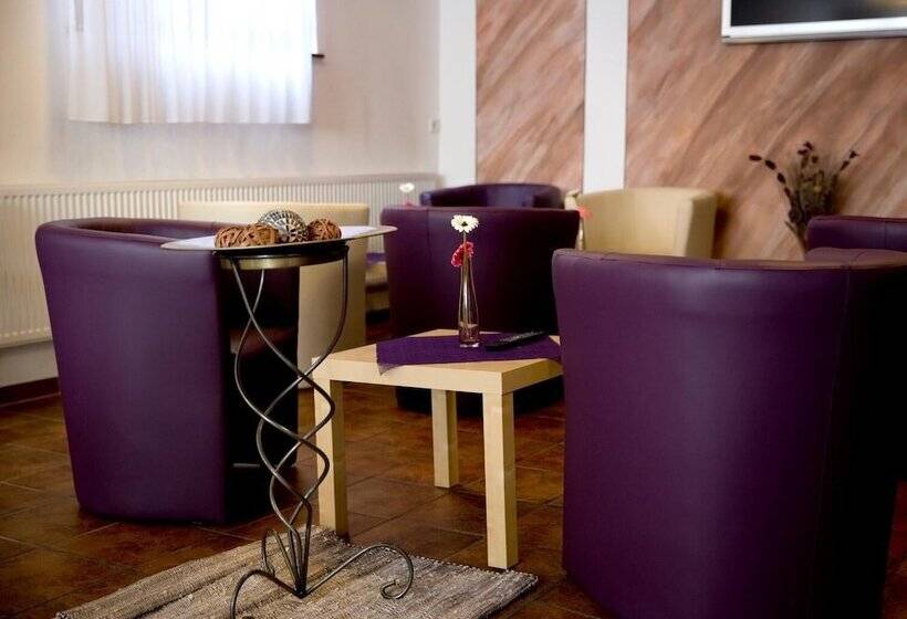 ホテル Garni Goldene Traube