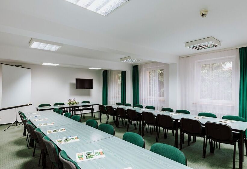 ホテル Gromada Medical Spa Busko Zdrój