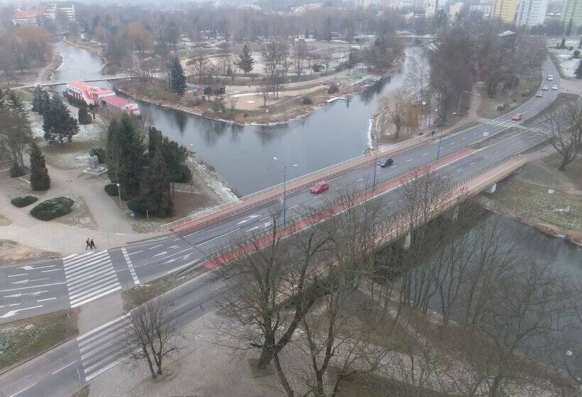 Отель Gromada Pila