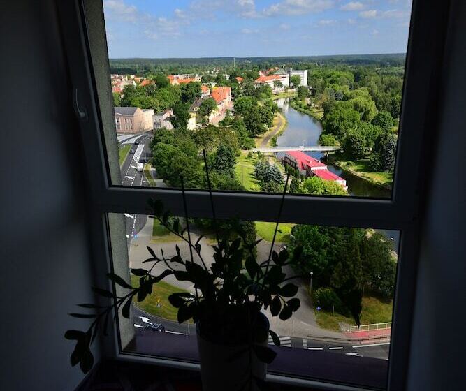 Отель Gromada Pila