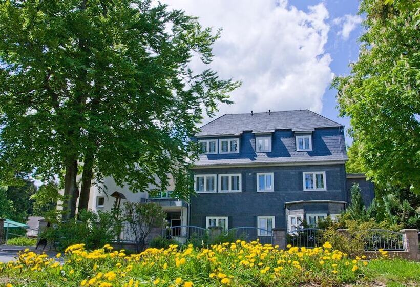 호텔 Haus Oberland