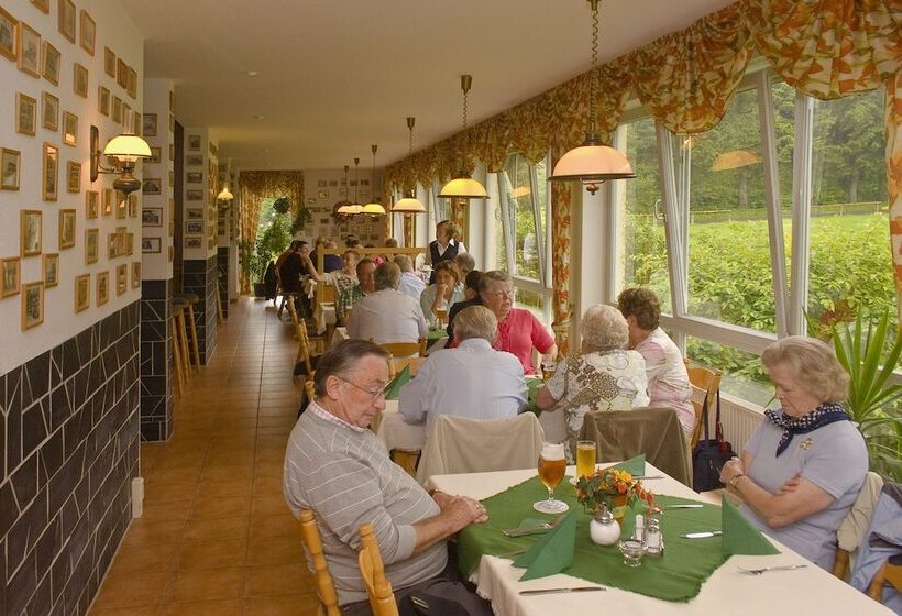 호텔 Haus Oberland