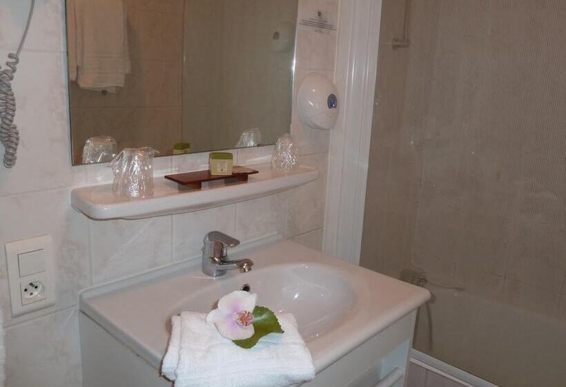 호텔 Hôtel Concorde   Rodez Centre Ville