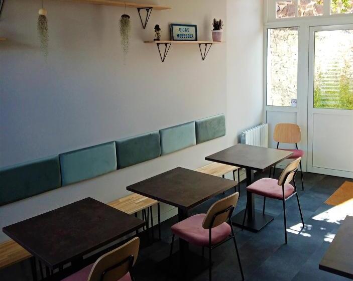 Отель Hôtel De France