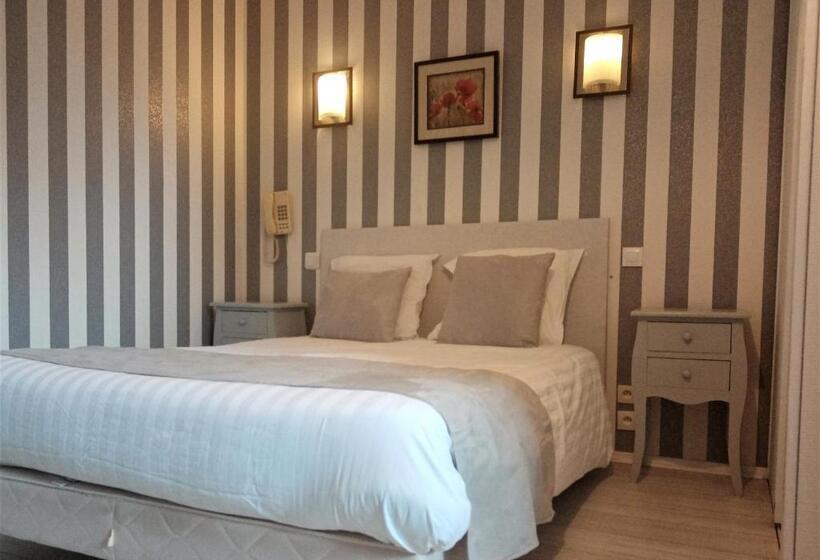 Отель Hôtel De France