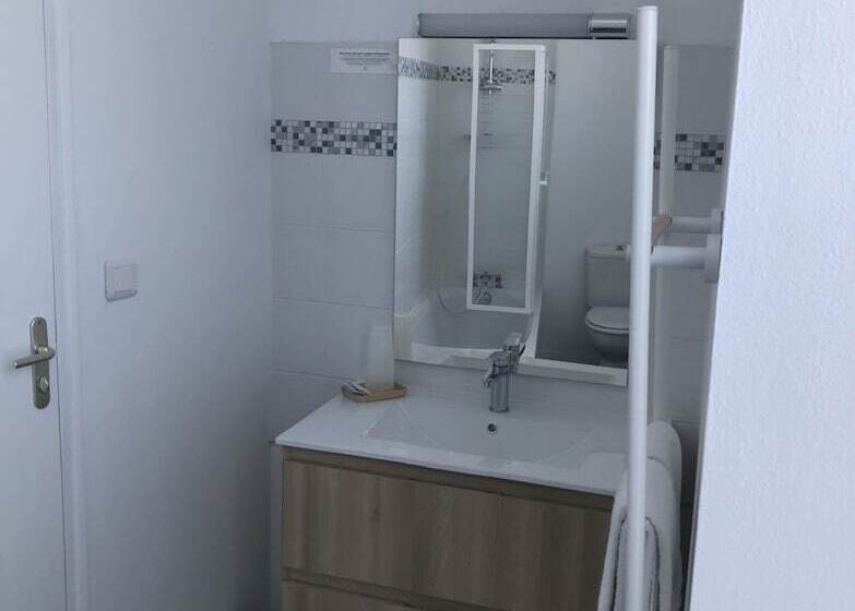 Отель Hôtel De France