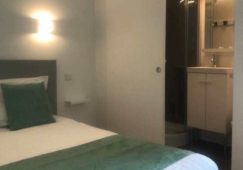 Отель Hôtel De France