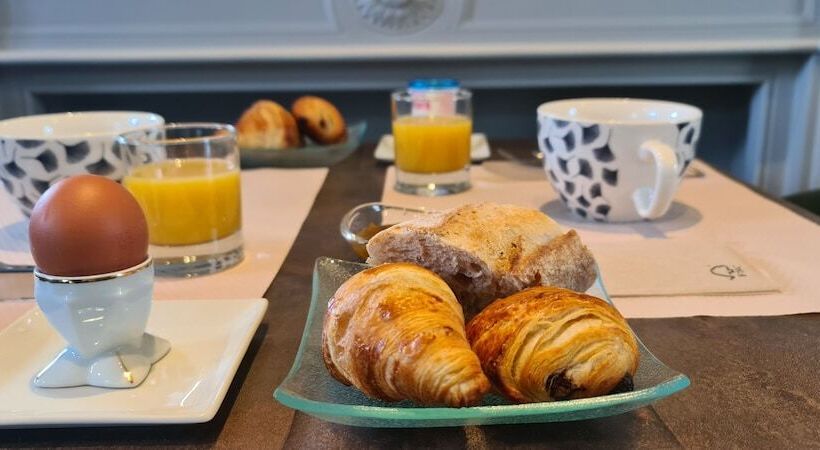 Отель Hôtel De France